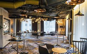 Novotel London Canary Wharf